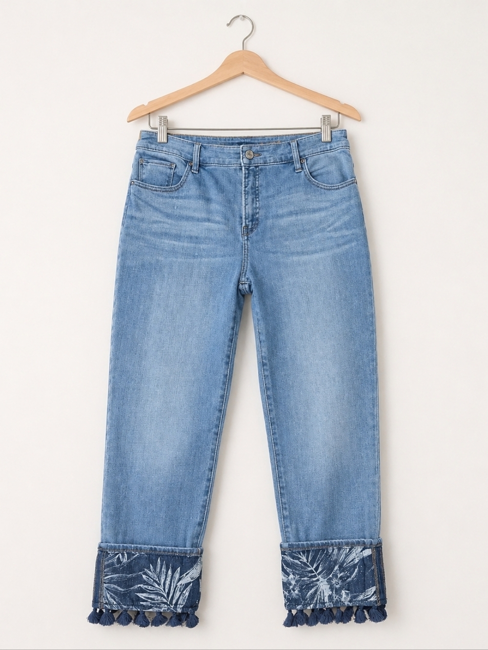 Chico's Girlfriend Jean Size 2.5 / 10 Fringe Tassle Hem So Slimming Blue Stretch
